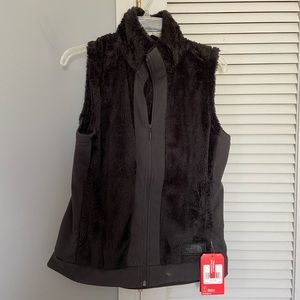 Black north face vest